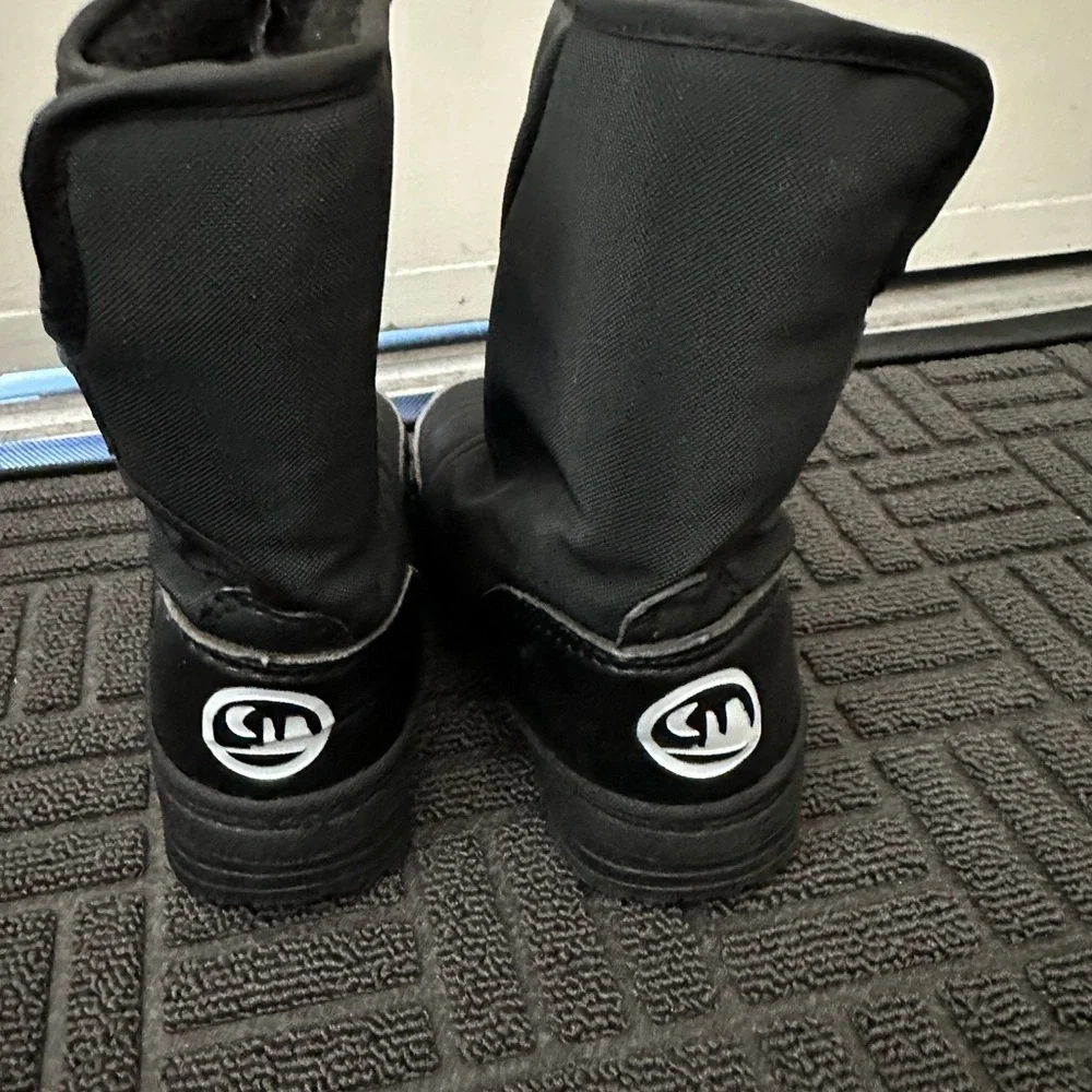 Black Winter Boots